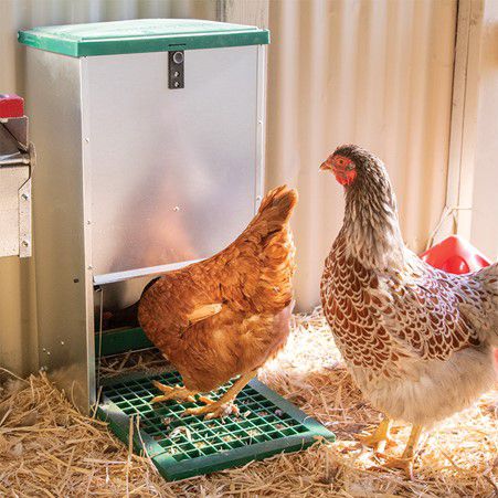 POULTRY FEEDER FEED-O-MATIC